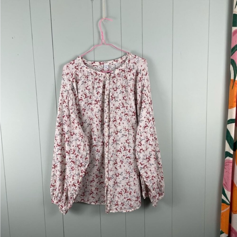 Old Navy floral balloon sleeve no peek top